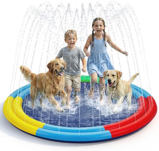 Grote spatbescherming, geschikt voor kinderen en honden, circa 170 cm. Sproeier-spatbescherming met dikke, antislip watermat en dubbele sproeiers. Geschikt voor in de tuin, voor buitenspelen in de zomer en voor gezinnen.