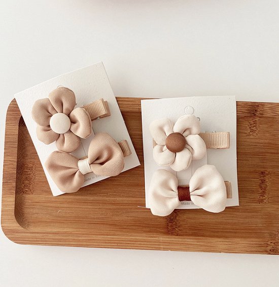 Haarknipjes | Accessoires | Baby | Kind | Meisje | Babycadeau | 4x Schuifjes | Bloemetjes | Cadeau | van Merkloos