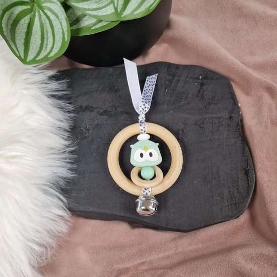 Happy Bebie | Uil | Baby | Rammelaar | Kraamkado | Hout | Lint | Handmade van Merkloos