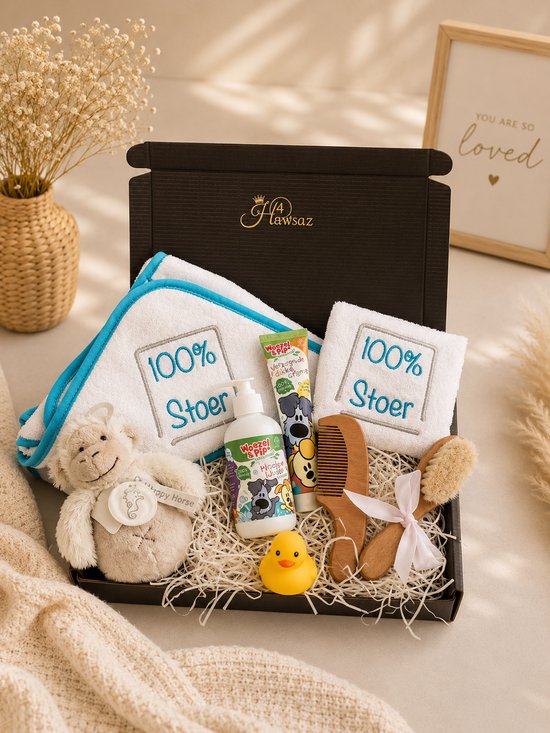 Hawsaz.nl cadeau - Babygeschenksets 8 stuks - Verwenpakket - Kraampakket - Gepersonaliseerde kraamcadeaus - Baby houten kam en borstel - Badcape - Geboortecadeau - babyshower - Babyverzorging - Baby Rammelaar - Happy Horse knuffelrammelaar