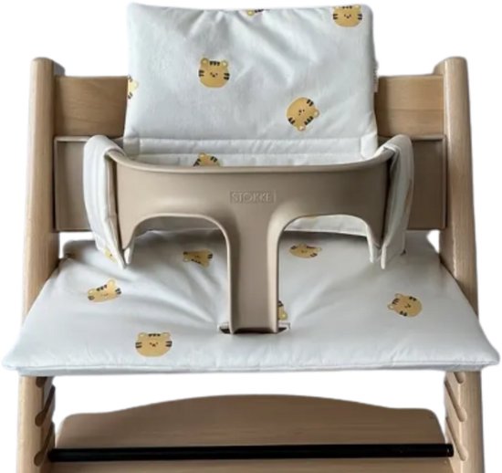 HHHK - Stokke Tripp Trapp kussenset - zitkussen en rugkussen - Wit met Tijgers van HHHK