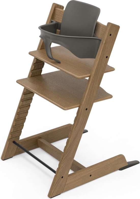 Hoge stoel Tripp Trapp bruin eikenhout babyset Hazy Grey verstelbaar aanpasbaar voor peuters kinderen volwassenen kinderzetel van Stokke