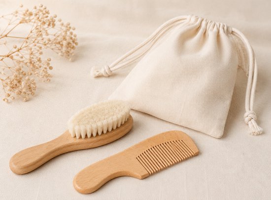Houten Baby Borstel & Kam Set – Natuurlijk, Zacht & Liefdevol met opbergzakje
