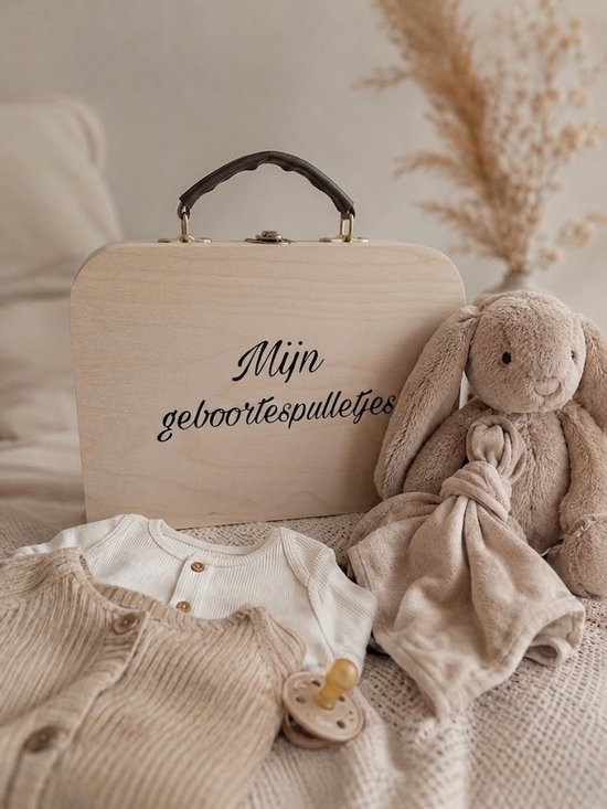 Houten koffertje mijn geboortespulletjes - Uniek kraamcadeau - Geboortespulletjes bewaren