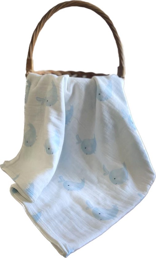 hydrofiele doek 120x120cm - bakerdoek -wikkeldoek-print walvis-lichtblauw van Fresk