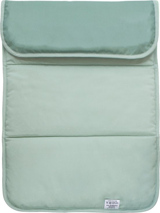 KipKep Napper Verschoningsmatje - Pale Groen - verschoonmatje - rPET - wasbaar - gecoat - groen van KipKep