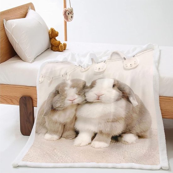 Knuffeldeken met haas - Zachte fleecedeken - Kinderkamer decoratie - Superzachte microvezel - 100x140 cm van Merkloos