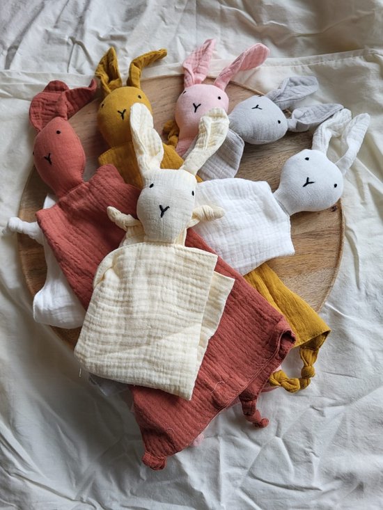 Knuffeldoekje Konijn - Katoen - Hydrofiel - Baby - Kind - 30x30cm - Met naam - Gepersonaliseerd - Keuze uit 6 kleuren konijn en 6 kleuren garen van Pukster.