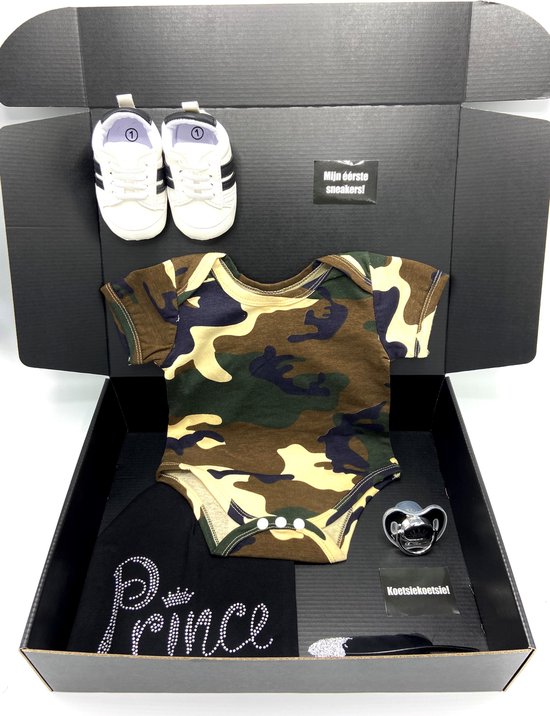 Kraamcadeau - baby jongen - romper - babysneakers - rechtstreeks versturen mogelijk van Miko