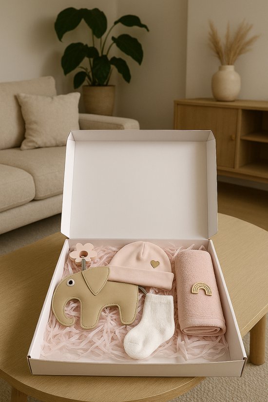 Kraamcadeau meisje - Babyshower Cadeau & Gender Reveal Gift Box - Baby Cadeau Set met Mutsje, Sokjes, Spuugdoekje & Tutpop roze van VIGIBOX