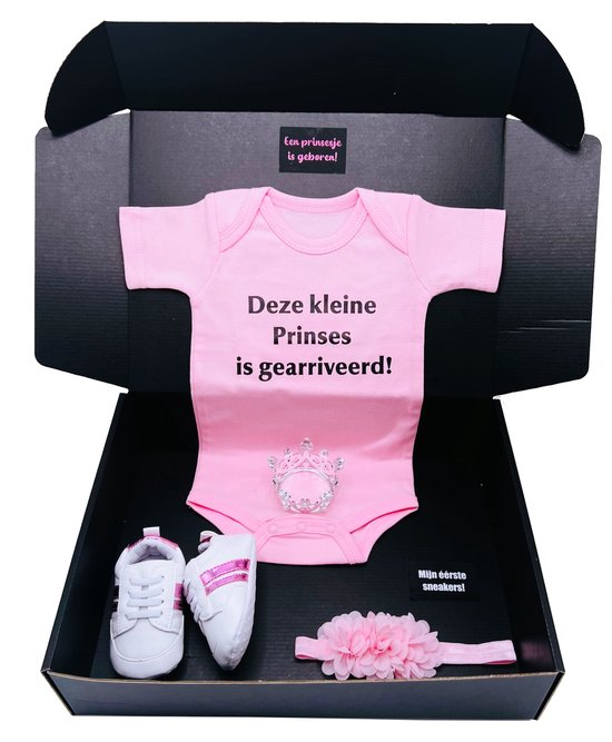 Kraamcadeau meisje -romper, babysneakers en baby hoofdband - prinsesje gearriveerd - geboortegeschenk van Merkloos