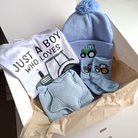 Kraamcadeau pakket - jongen - blauw - trekker - Kraammand - Babycadeau - tractor - Babyshowercadeau - groen van Merkloos
