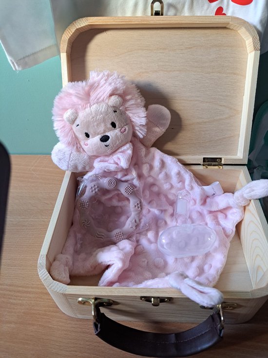 kraamcadeau pakket meisje luxe van Kraamzorg Mama