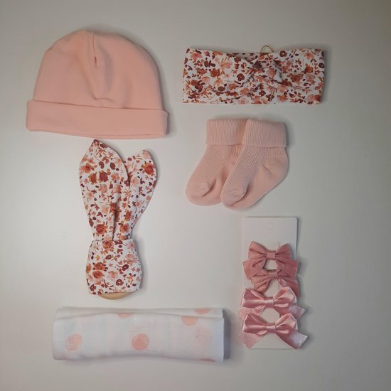 Kraamcadeau pakket - meisje - roze - 6 delig - bloemen - Babyshower cadeau - Kraammand - Babycadeau van Merkloos