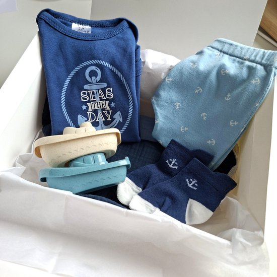 Kraamcadeau pakket - unisex - blauw - sailor - bootjes - Kraammand - Babycadeau - zeilen - Babyshowercadeau - legging van BamBam