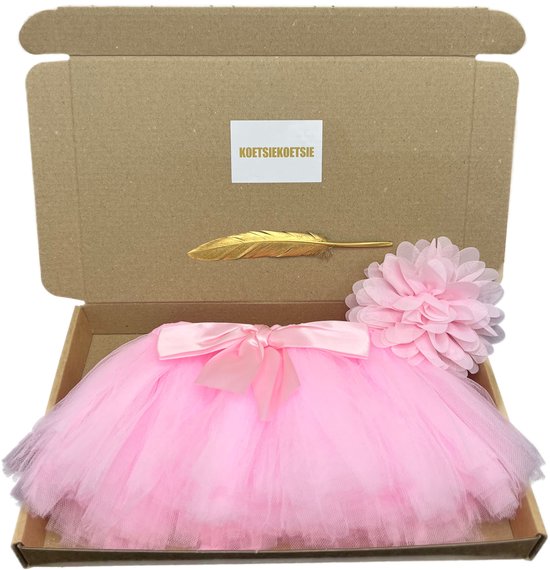 Kraamcadeau petticoat met hoofdband - brievenbus kraamcadeau van Merkloos