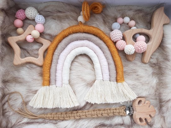 Kraamcadeau roze | Geschenkset | Cadeaubox | Babypakket | Zwangerschap cadeau |Baby gift |Comfykids van Comfykids