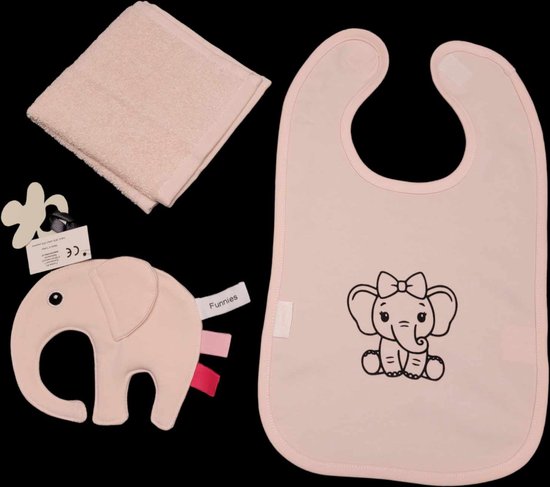 Kraamcadeau -roze - olifant - slab - spuugdoek - speendoekje. van Bibi & Belles