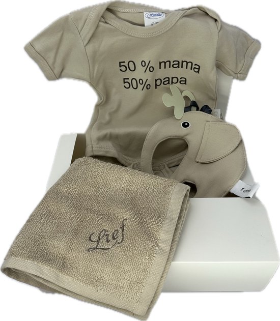 Kraamcadeau set cream - babyshower- zwanger-ouders-baby van Merkloos