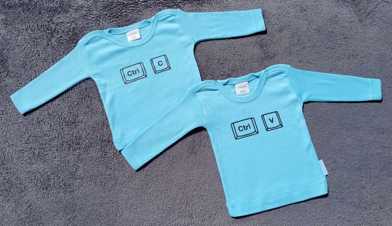 Kraamcadeau - Setje - 2 shirtjes - CRTL C- CRTL V - Maat 50/56 - Bedrukt - Blauw - Kopieren - Plakken van Merkloos