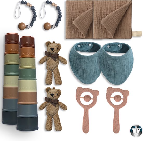 Kraamcadeau - Tweeling - Gender Neutraal - Babyshower Cadeau - Kraamcadeau Pakket - Meisje - Jongen - Giftbox - Babyshower - Cadeau Idee - Geboorte - Fopspeenkoord - Rammelaar - Spuugdoekjes - Stapeltoren - Slabbetje - Beertje - Set 1 - TheOldOmen | van TheOldOmen