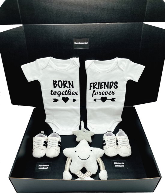 kraamcadeau tweeling - kraamkado tweeling - babysneakers babyromper knuffel baby rammelaar - ook rechtstreeks te versturen met kaart van MikoDreams