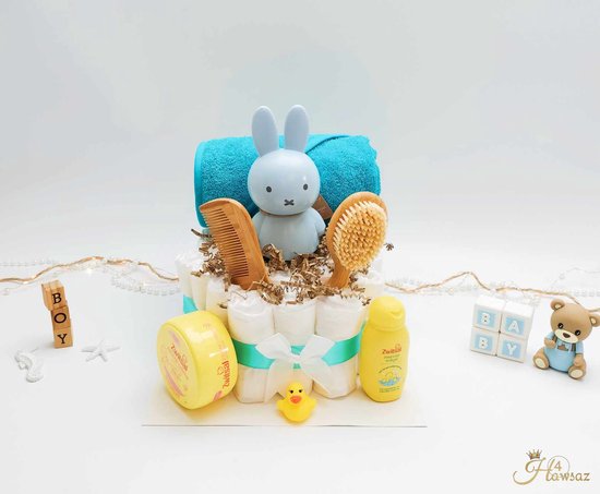 Kraamcadeau voor Jongen 32 stuks - Hawsaz.nl Cadeau - Genderneutraal kraamcadeau - Originele Babycadeau's - 25 luiers newborn - Luiertaart - Babycadeau - Babygeschenkset - Babyshower - Gepersonaliseerde cadeaus - Nijntje - Zwitsal - Babyverzorging van Hawsaz.nl