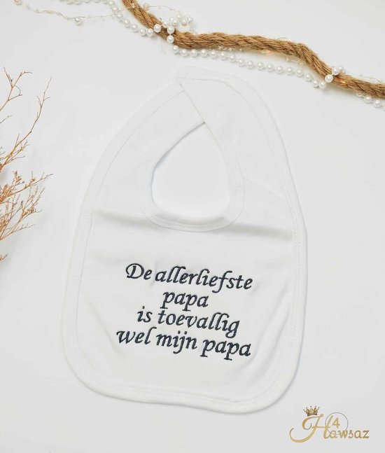 Kraamcadeau voor meisjes - jongens - Hawsaz.nl cadeau -Gepersonaliseerd - Babygeschenkset - slabbetje met tekst - Babycadeau - Babyversorging - Babyshower - geboortecadeau - van Hawsaz.nl