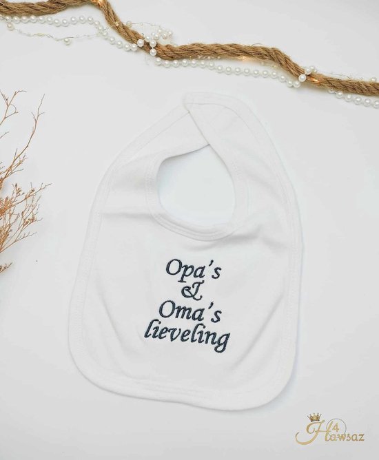 Kraamcadeau voor meisjes - jongens - Hawsaz.nl cadeau -Gepersonaliseerd - Babygeschenkset - slabbetje met tekst Opa en Oma - Babycadeau - Babyversorging - Babyshower - Genderneutraal - geboortecadeau - Hawsaz.nl van Hawsaz.nl