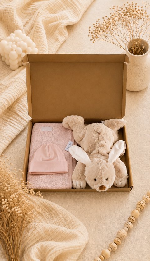 Kraampakket beige / lichtroze – Knuffel Konijn, Baby Mutsje & Slab – baby meisje – babyshower – Luxe Gouden Geschenkverpakking – Brievenbus Kraamcadeau