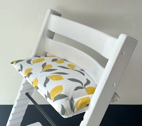 Lemon citroen zitkussen voor de stokke tripp trapp kinderstoel- lemon-citroen-gecoat-liefleukenhip van LiefLeukEnHip