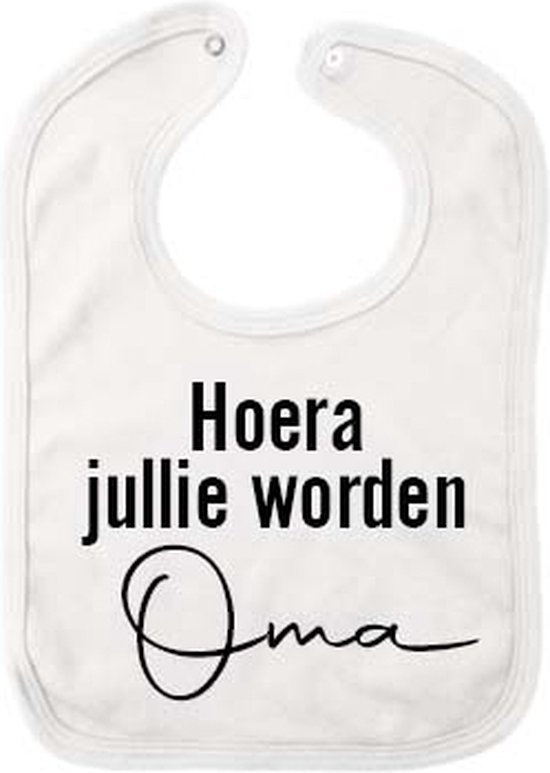 Letters by Lau - Slabbetjes - slabber - slab - baby - Hoera jullie worden oma - zwangerschap aankondiging - stuks 1 - wit - lhbtq van Letters by Lau