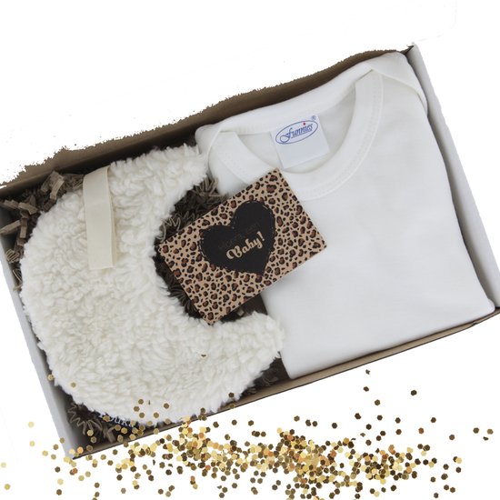 Louka Brievenbus Kraamkado crème - kraambox - kraammand - Louka Speendoekje maan - Funnies rompertje - Excl. Bibs speen van Merkloos