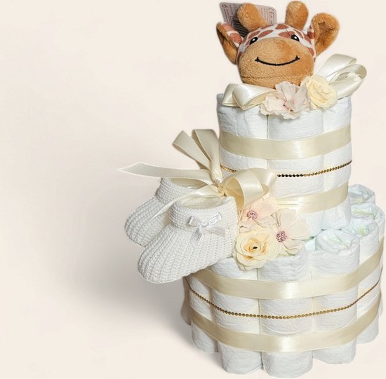 Luiertaart 2 laags - creme - giraf - slofje - 27 pampers van Luiertaart