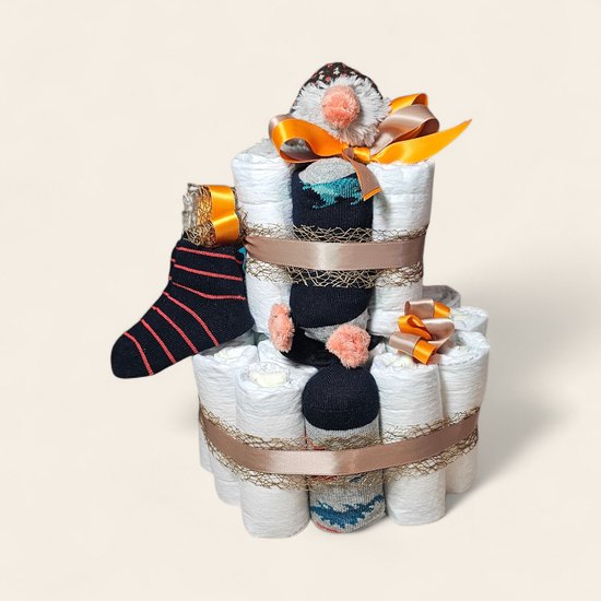 Luiertaart 2-laags met Happy Horse Penguin Polar Tuttle – stijlvol kraamcadeau van Merkloos