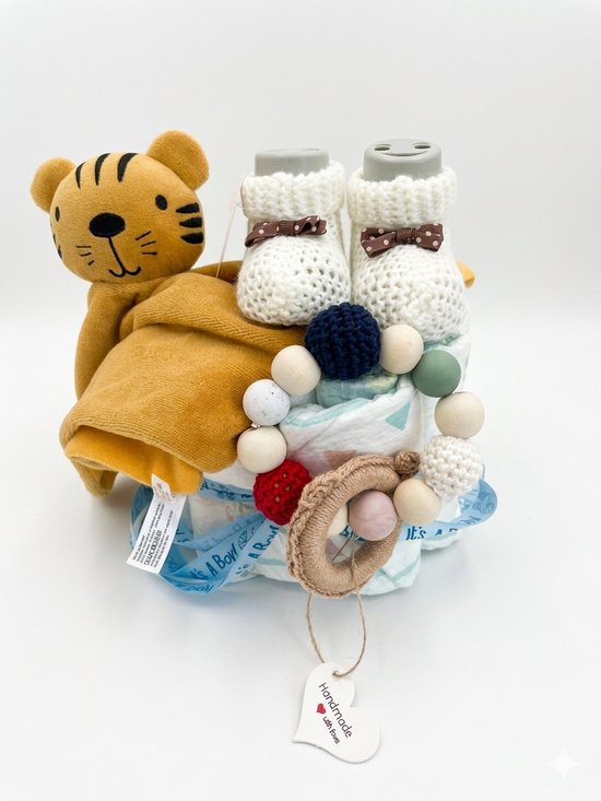 Luiertaart jongen | Kraamcadeau | Babyshower | Tijger knuffeldoek | Handmade bijtring | Babyslofjes | Pampers luiers | Maminobaby.nl
