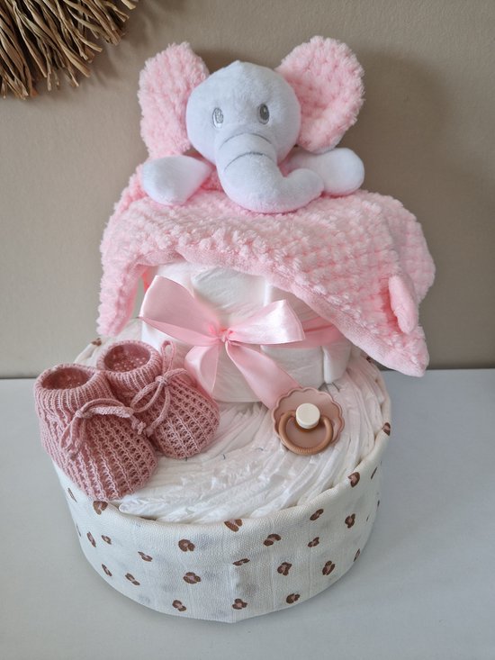 Luiertaart medium olifant meisje - babyshower- kraamcadeau van Merkloos