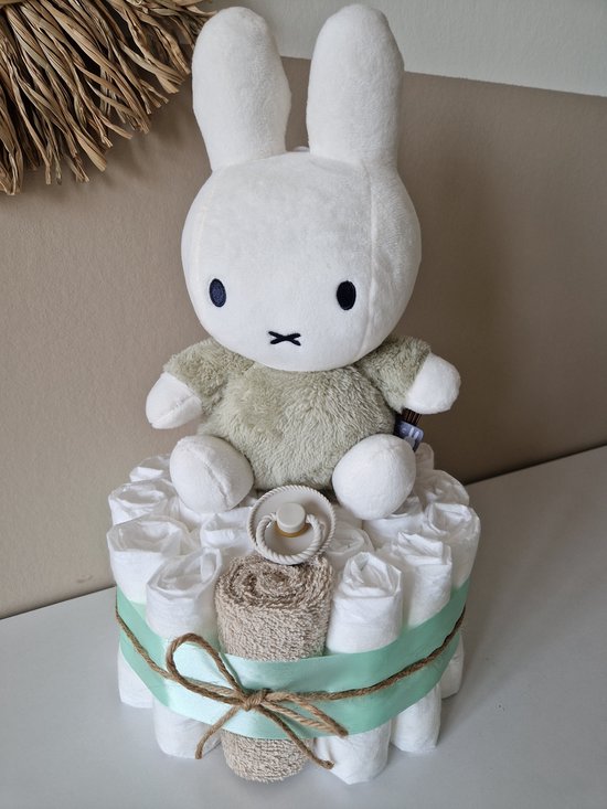 Luiertaart Nijntje Beige - babyshower - kraamcadeau van Luiertaart
