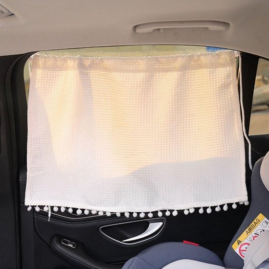Lukana Auto Zonnescherm Gordijn met Zuignappen Set - 2 Stuks - Zonwering Auto Zijruit - Auto Gordijn voor Kinderen & Baby - Raamverduistering Auto - Privacy & Bescherming tegen Zonlicht - Wit - 64 x 46 cm
