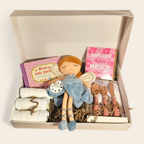 Luxe kraamcadeau baby meisje - compleet geboorte cadeau doll rose jollein van Merkloos
