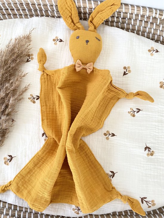 Luxe Speenkoorden - Knuffeldoekje hydrofiel - konijn - camel- strik - mousseline van Besos de Babylu.