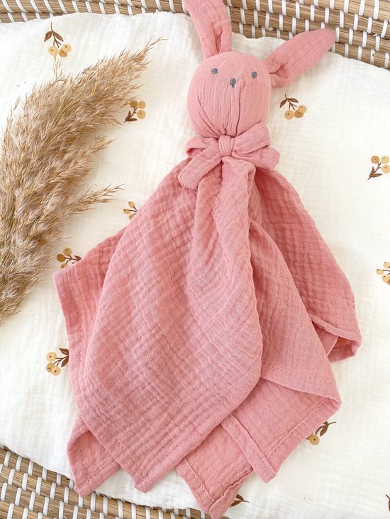 Luxe Speenkoorden - Knuffeldoekje hydrofiel - konijn - roze - strik - mousseline van Puckdaddy.