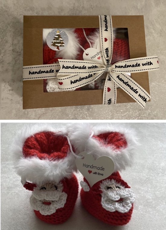 Maminobaby.nl baby geschenk meisjes/jongens | Kerst | Handgemaakt | Gebreide babyslofjes | Kraamcadeu | Babyshower | Kerstcadeau | Kerstman van Maminobaby.nl