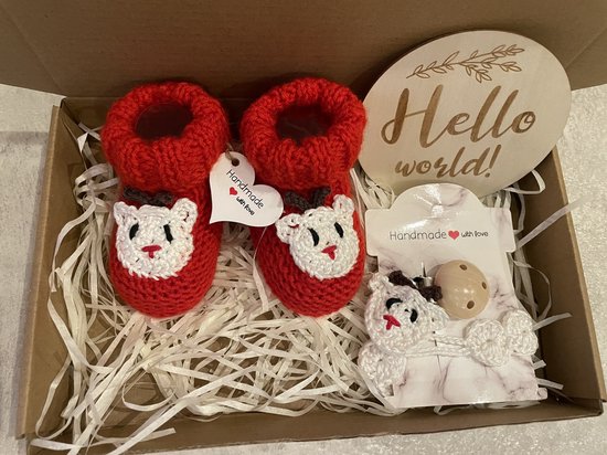 Maminobaby.nl baby geschenkset | Kerst | Hert | Handgemaakt | Babyslofjes | Speenkoord | Kraamcadeu | Babyshower