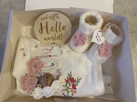 Maminobaby.nl baby geschenkset meisjes | Nature | Kraamcadeu | Babyshower van Maminobaby.nl