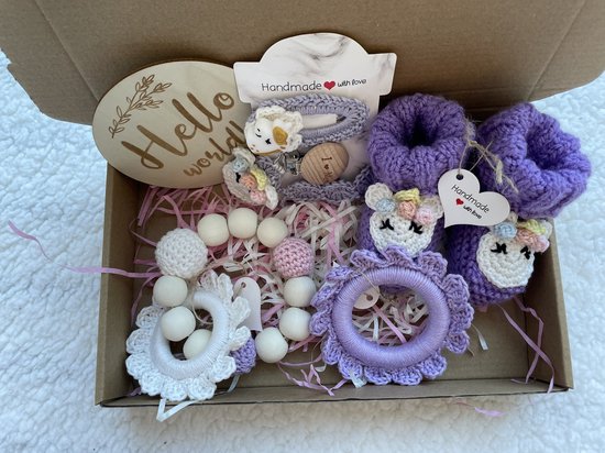 Maminobaby.nl | Baby geschenkset meisjes | Unicorn | Handmade speenkoord | Handmade haarclip | Handmade Babyslofjes | Kraamcadeu | Babyshower van Maminobaby.nl