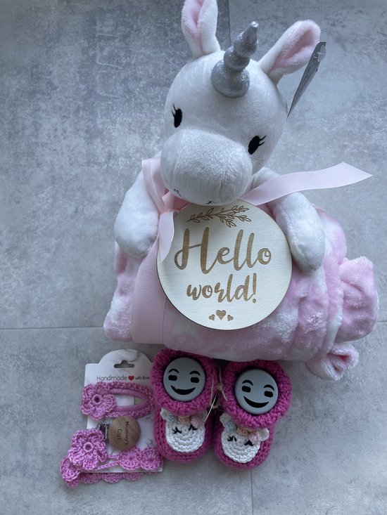 Maminobaby.nl | Baby geschenkset meisjes | Unicorn| Knuffel met deken | Handmade speenkoord | Handmade haarclip | Handmade Babyslofjes | Kraamcadeu | Babyshower van Maminobaby.nl
