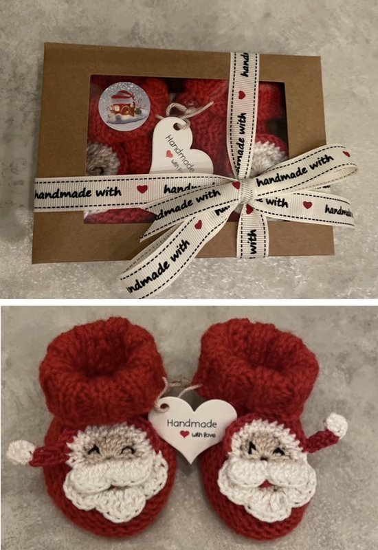 Maminobaby.nl baby geschenkset meisjes/jongens | Handgemaakt | Gehaakte Babyslofjes | Kerstman | Kraamcadeu | Babyshower | Kerstcadeau van Merkloos