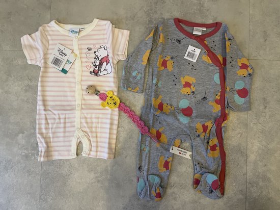 Maminobaby.nl - Winnie the pooh pyjama, korte pyjama en handgemaakte Speenkoord - Babyshower - Kraamcadeau - Babygeschenkset - Babykleding set van Merkloos