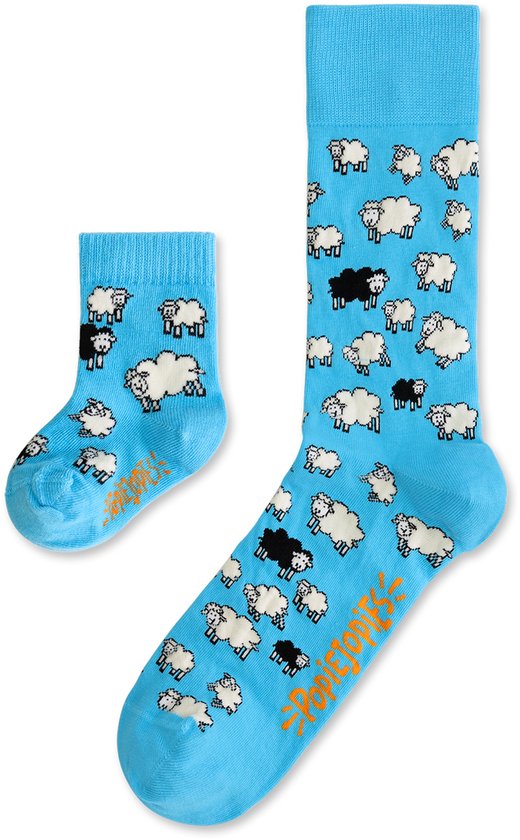 Matching sokken Eigenwijze Schapen | blauw van Many Mornings